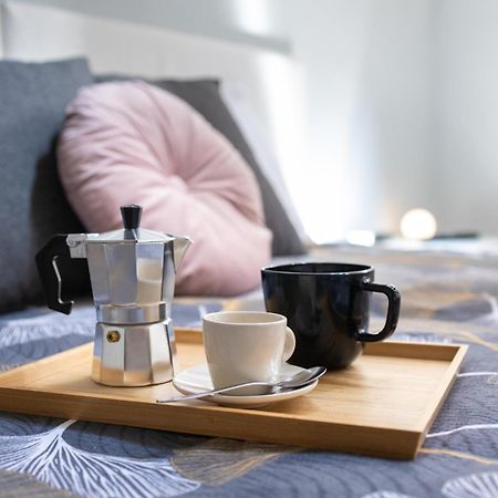 Free Parking Tiny House Wifi Netflix 15 Minuti Dal Duomo Apartment Milano Exterior foto