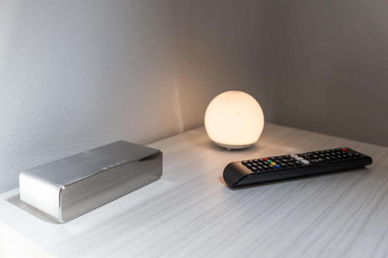 Free Parking Tiny House Wifi Netflix 15 Minuti Dal Duomo Apartment Milano Exterior foto