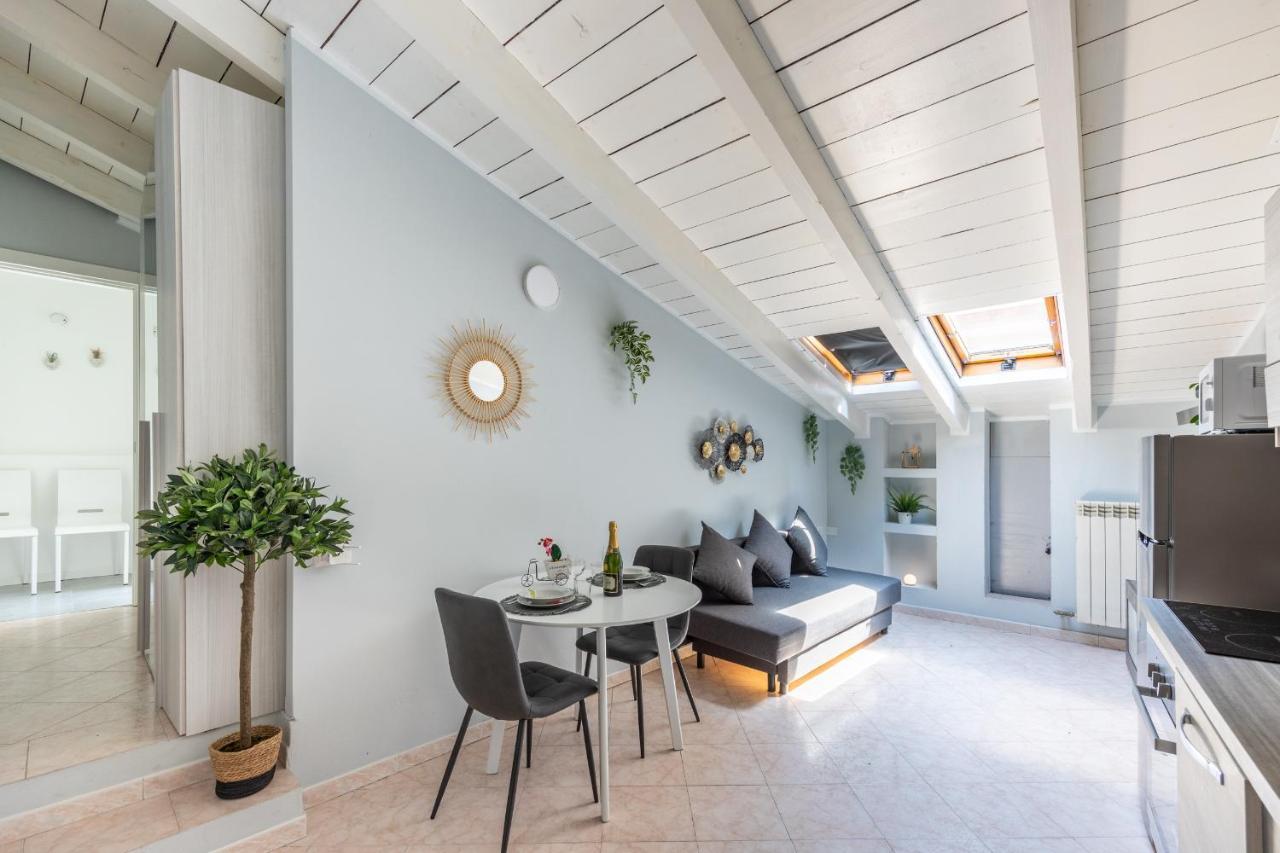 Free Parking Tiny House Wifi Netflix 15 Minuti Dal Duomo Apartment Milano Exterior foto