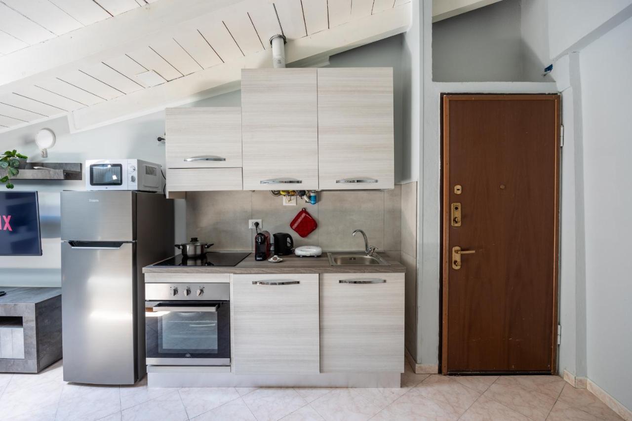 Free Parking Tiny House Wifi Netflix 15 Minuti Dal Duomo Apartment Milano Exterior foto